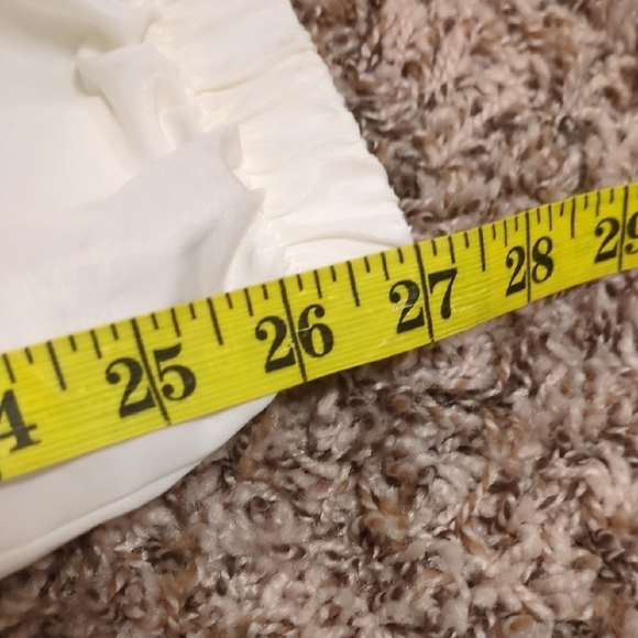 Forever 21 women's cream white lightweight high rise cargo style joggers - Picture 4 of 8